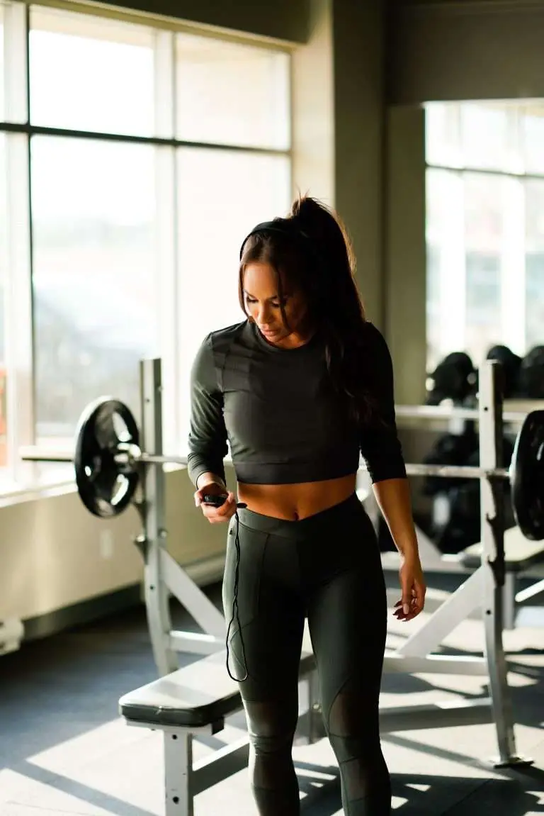 Can Weight Lifting Help Posture? 8 Effective Exercises.