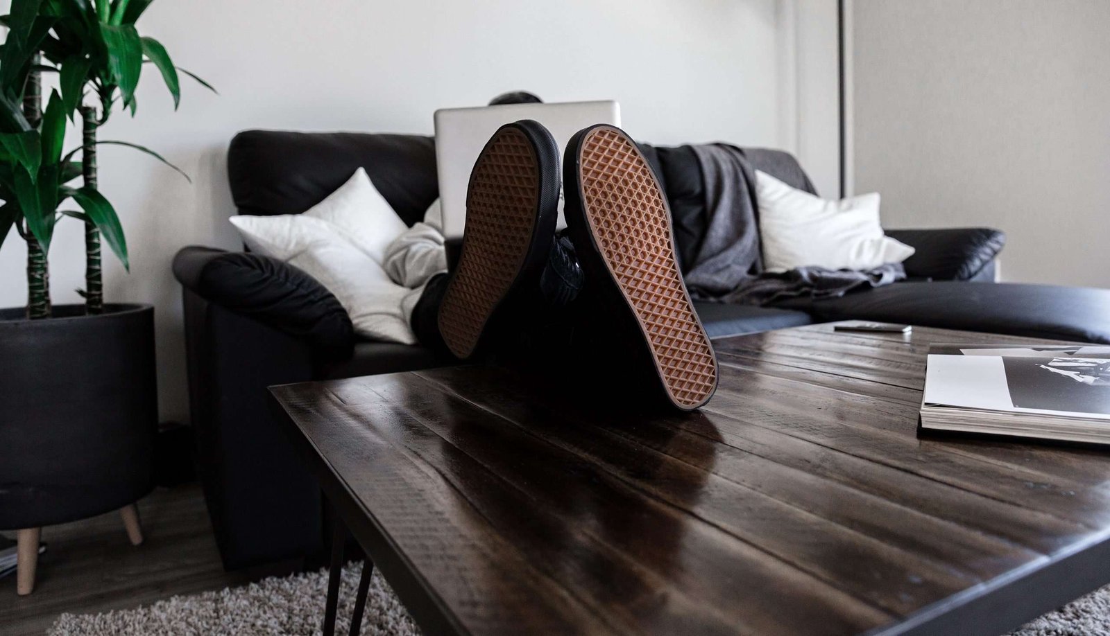 Working from Home: 17 Helpful Tips and Tricks
