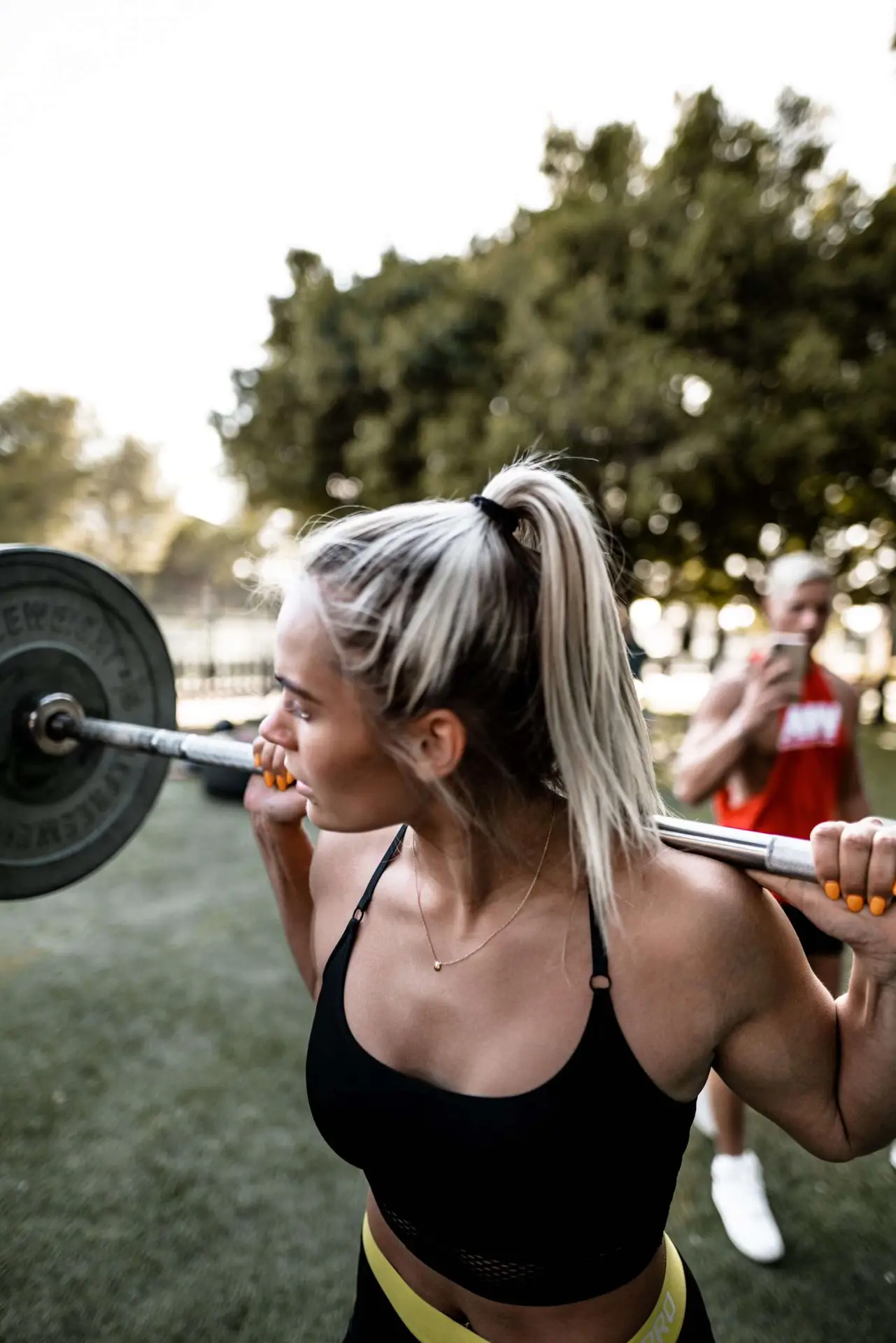 can weight lifting help posture